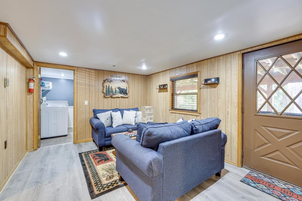 Сasa de vacaciones Bear Haven Cabin - Lake, Ac, Pool With Game Room!