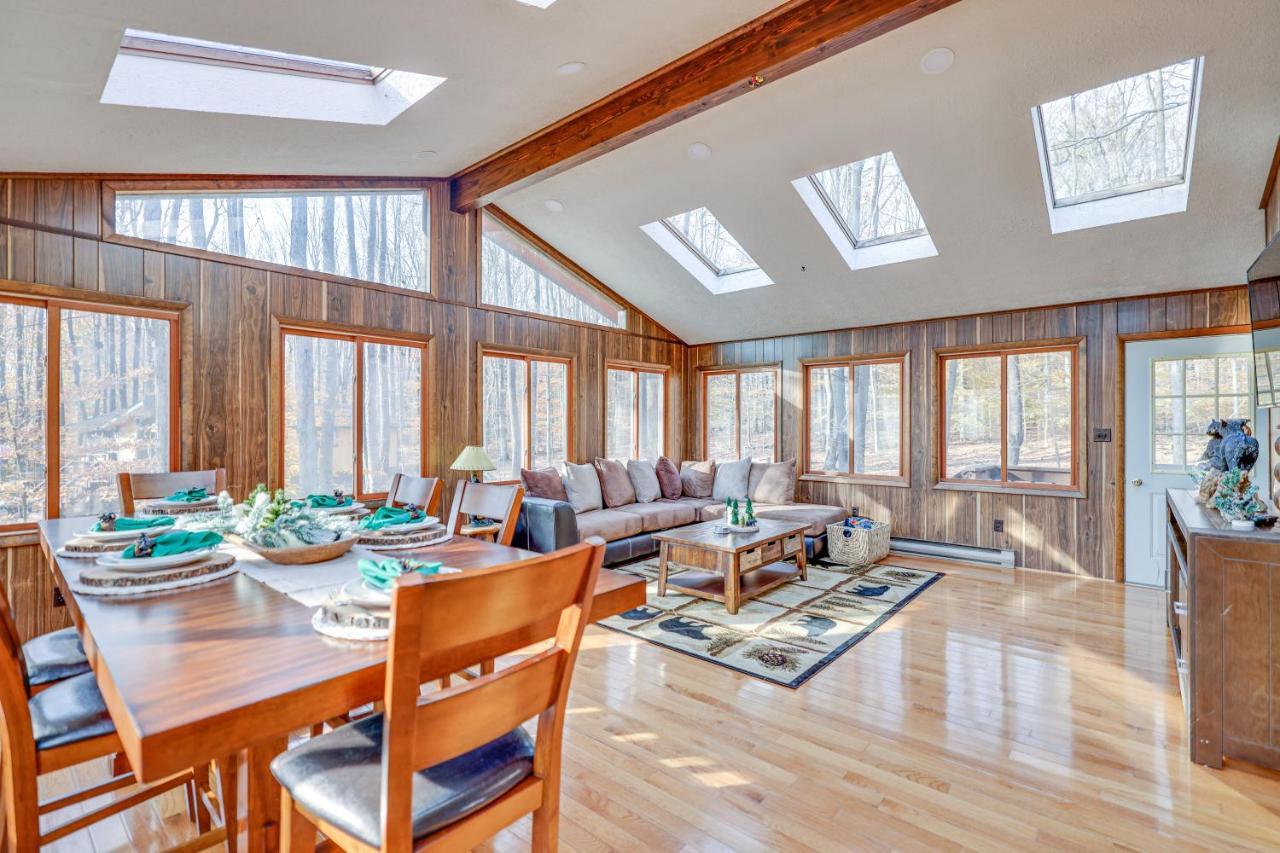 Bear Haven Cabin - Lake, Ac, Pool With Game Room! Сasa de vacaciones *